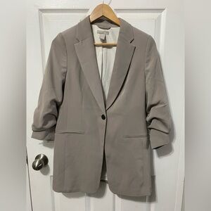 H&M Modern Classic Gathered-Sleeve Blazer - NWOT SZ.XS